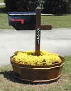 Chapter 15 - Decorative Flower pots (flowerpot) provides detailed information on how you can build any shape or size you want. 